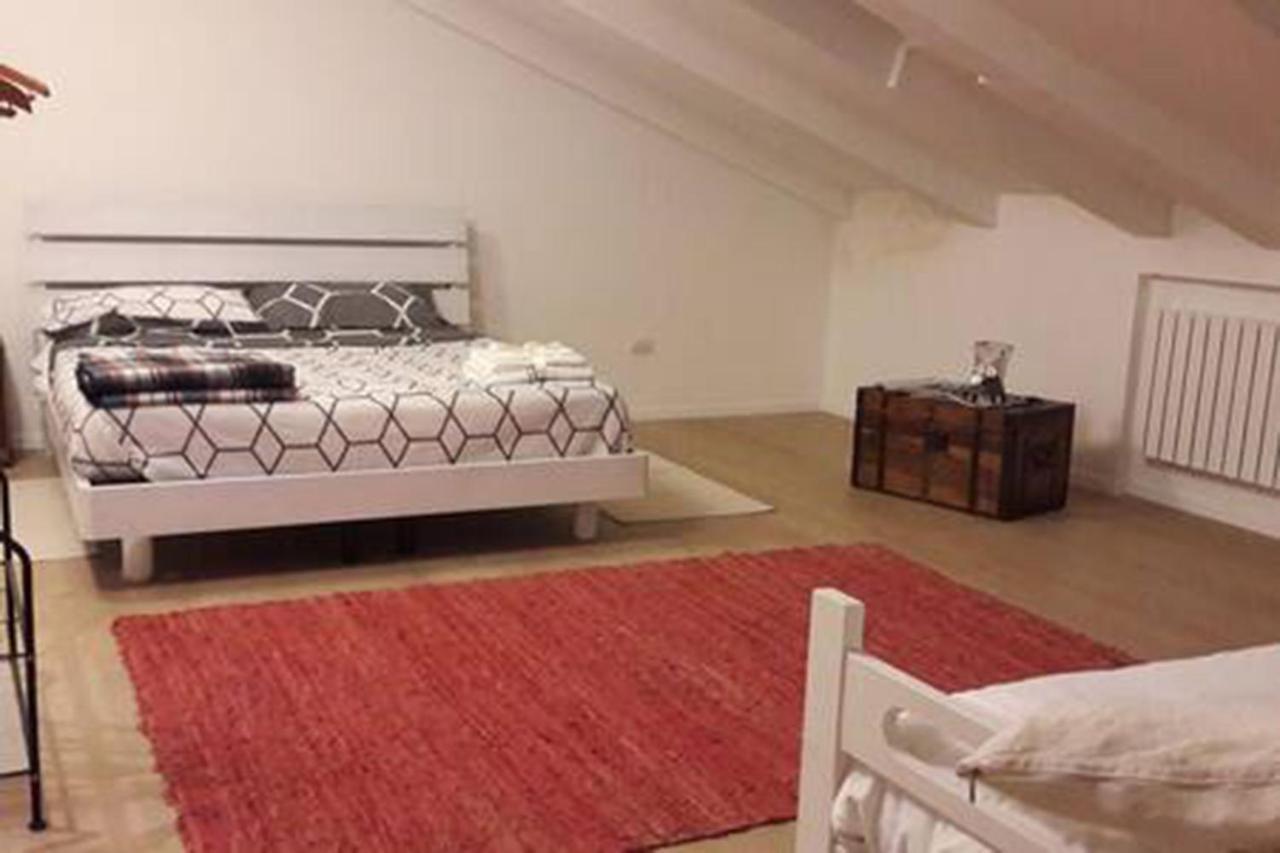 La Casetta Ferrara B&B Kültér fotó